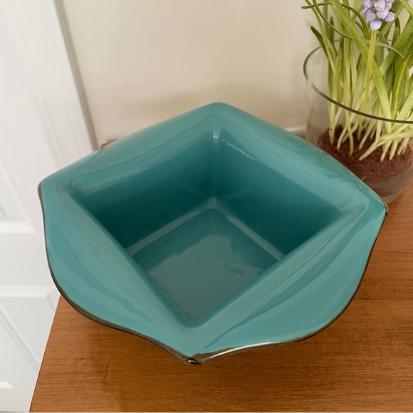 SLH Tuscan Baker - Picture 2 of 5